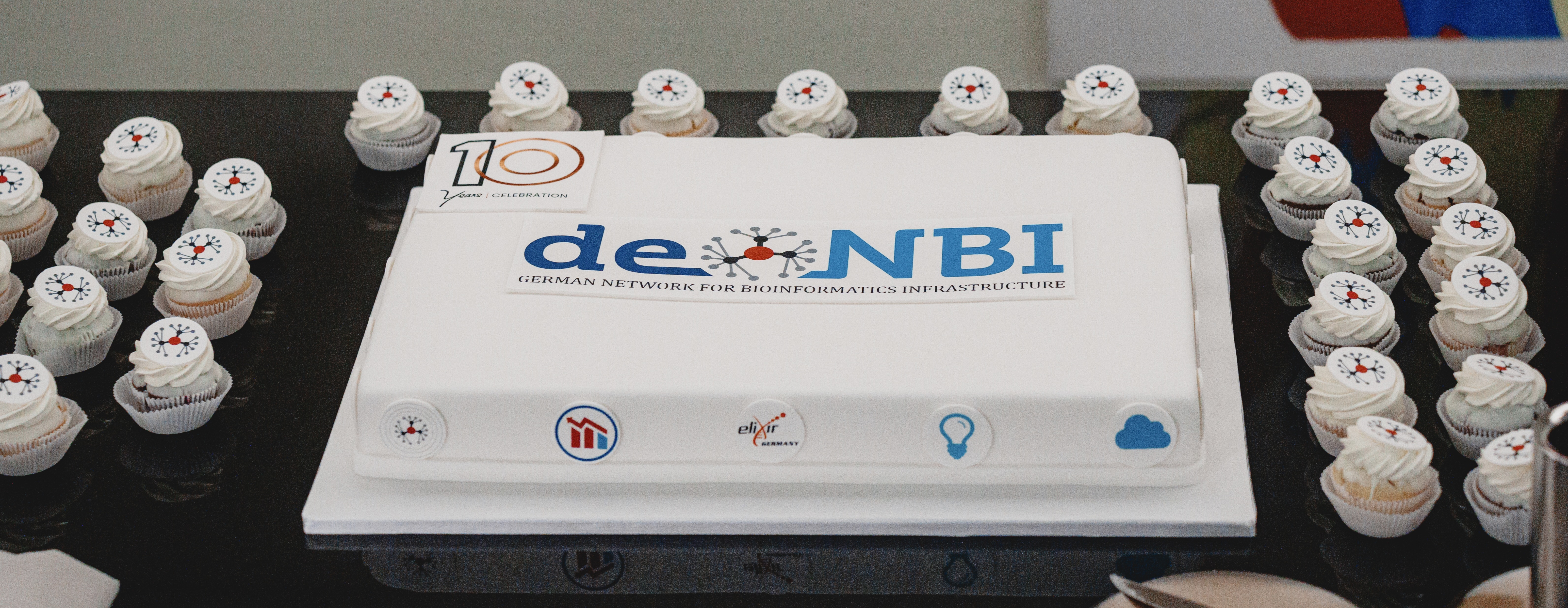 DSC1584 Torte zugeschnitten